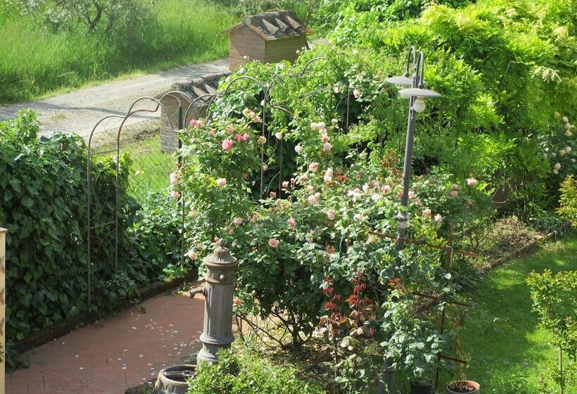 فندق Locanda Le Boscarecce