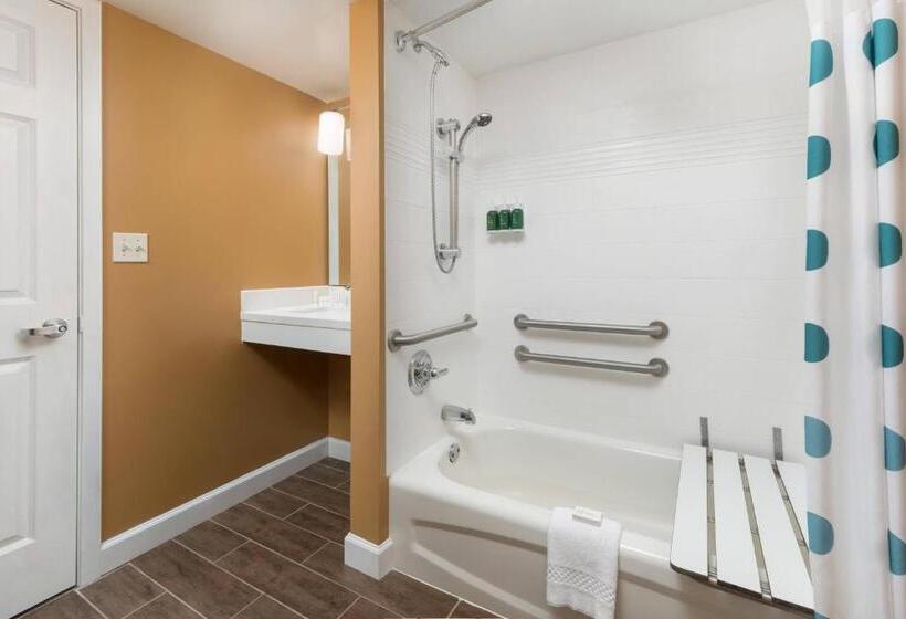 هتل Mainstay Suites Mt Laurel   Philadelphia