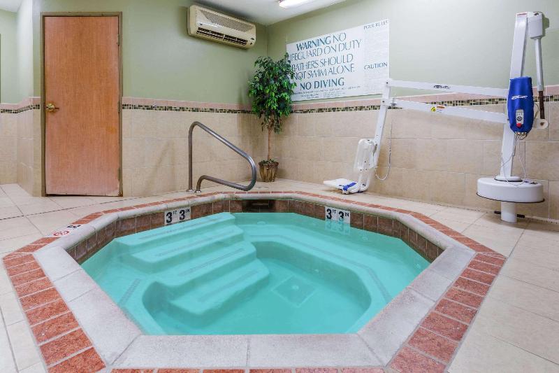 בית מלון כפרי Royal Inn