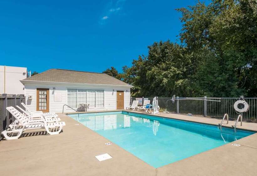 호텔 Quality Inn Decherd / Winchester