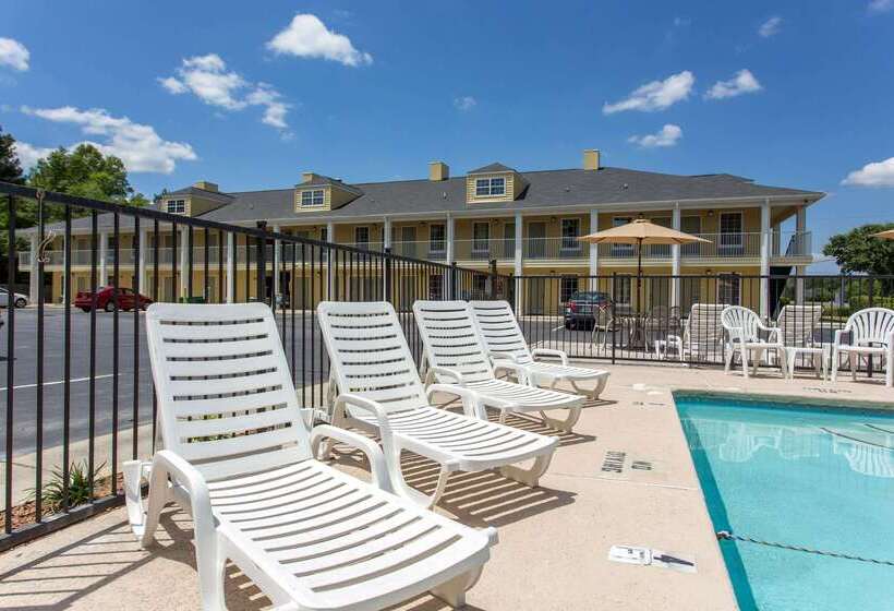 ホテル Quality Inn Laurinburg
