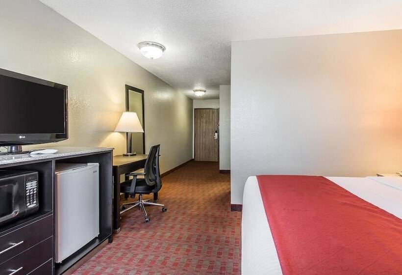 호텔 Quality Inn & Suites