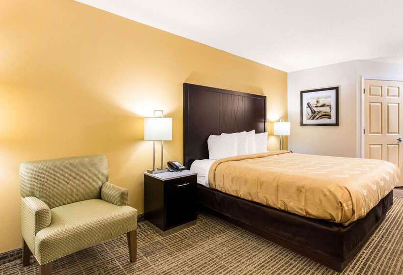 هتل Quality Inn Trussville I59 Exit 141