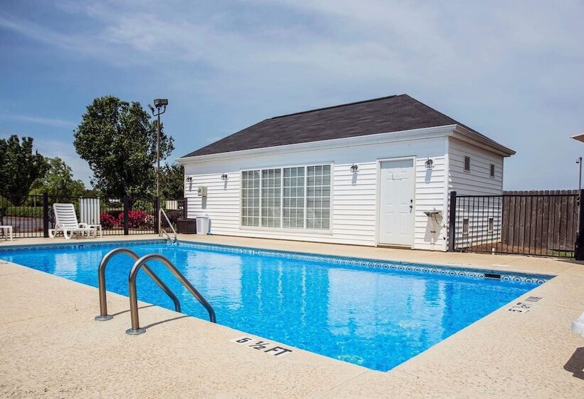 בית מלון כפרי Quality Inn Waynesboro