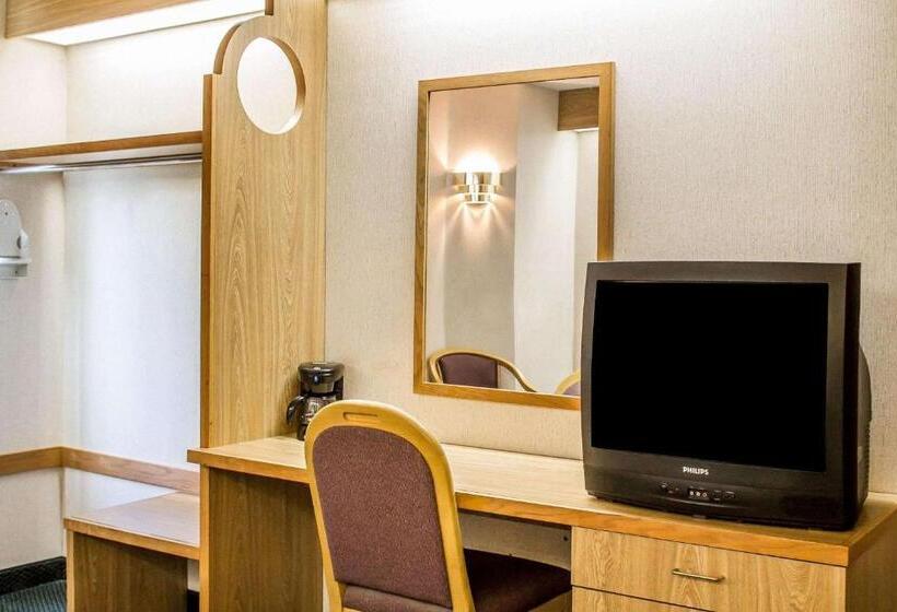 فندق Rodeway Inn