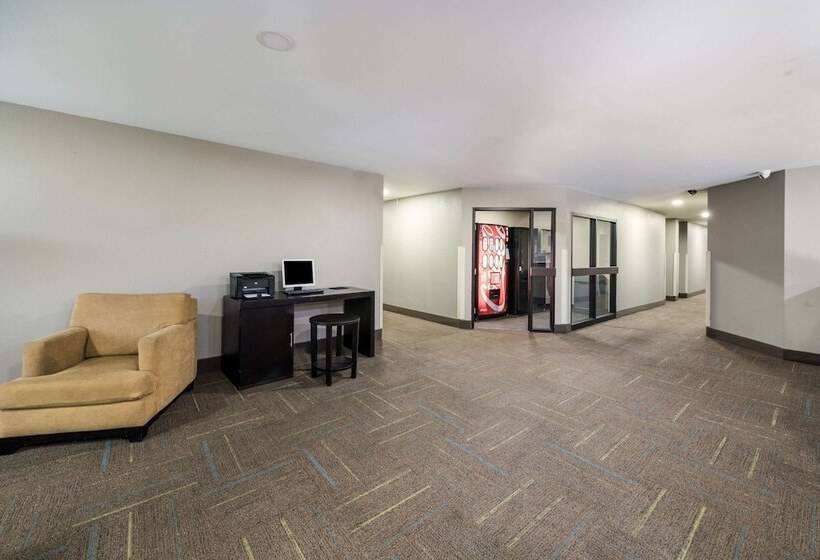 هتل Sleep Inn & Suites Chesapeake   Portsmouth