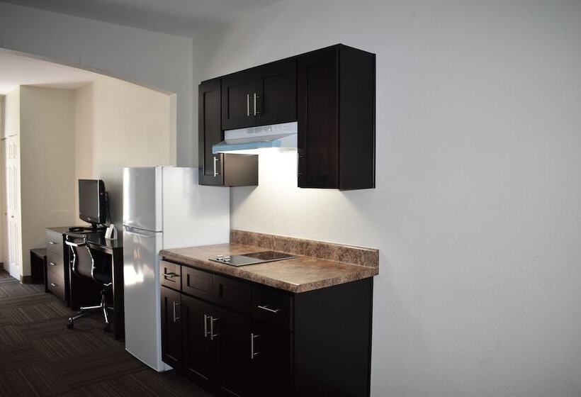 هتل Sleep Inn & Suites Chesapeake   Portsmouth