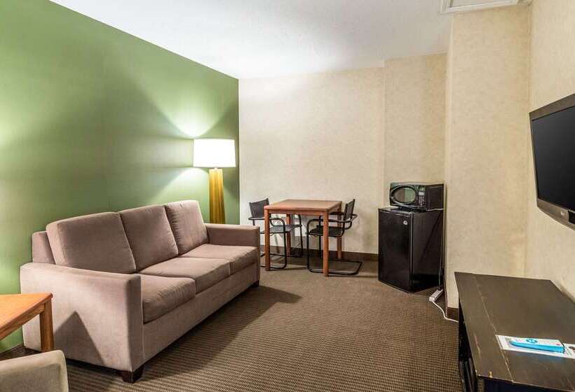 هتل Sleep Inn & Suites Bay View Acme   Traverse City