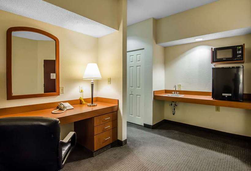 Отель Sleep Inn & Suites Danville Hwy 58