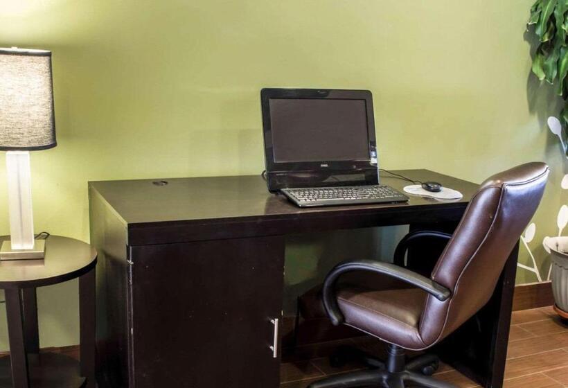 호텔 Sleep Inn & Suites Virginia Horse Center