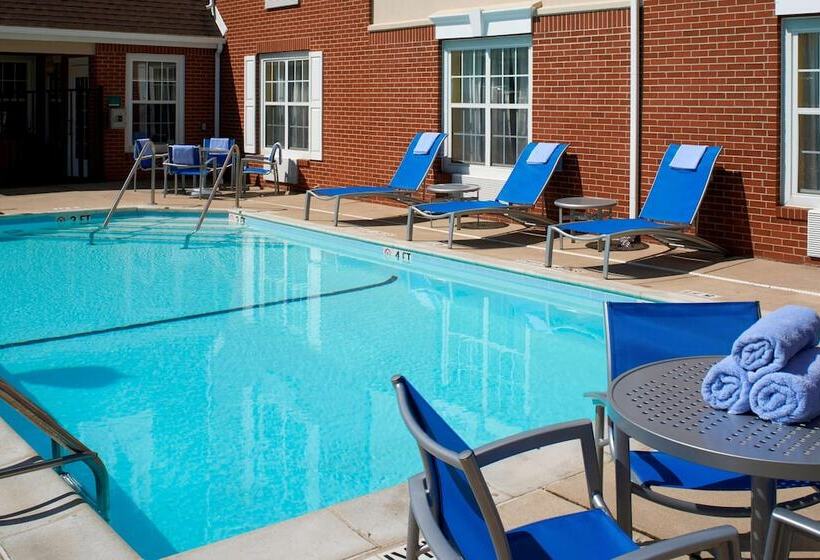 בית מלון כפרי Sonesta Simply Suites Detroit Novi