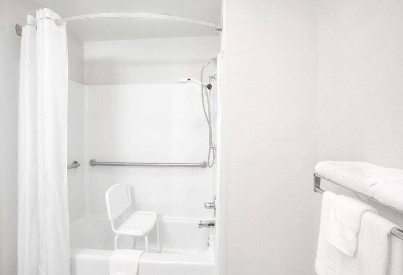 فندق Super 8 By Wyndham Gas City Marion Area