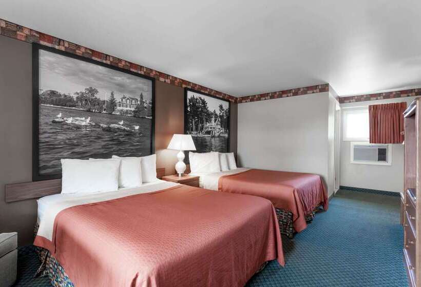 هتل Super 8 By Wyndham Lake George/downtown
