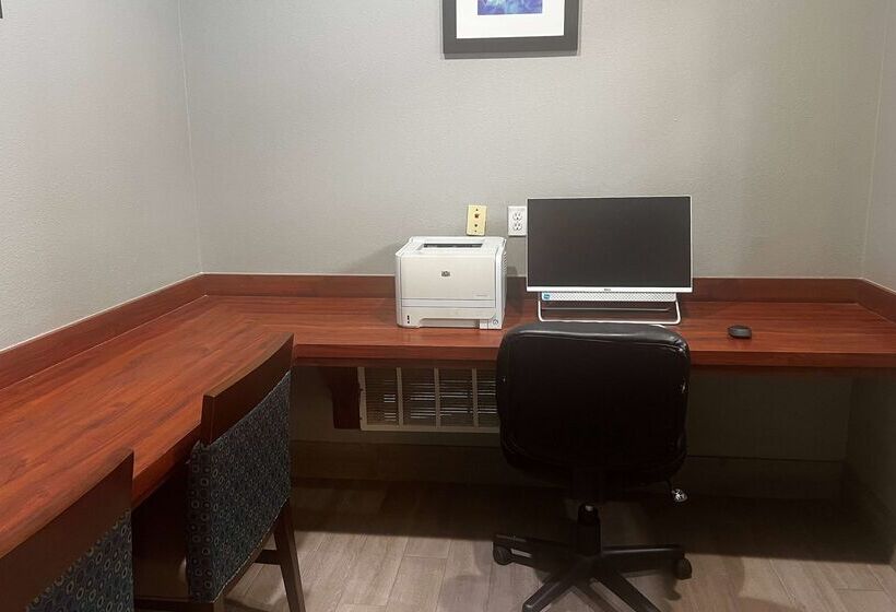 בית מלון כפרי Super 8 By Wyndham Port Arthur/nederland Area