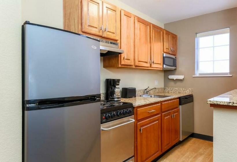 בית מלון כפרי Towneplace Suites By Marriott Austin Arboretum/the Domain Area