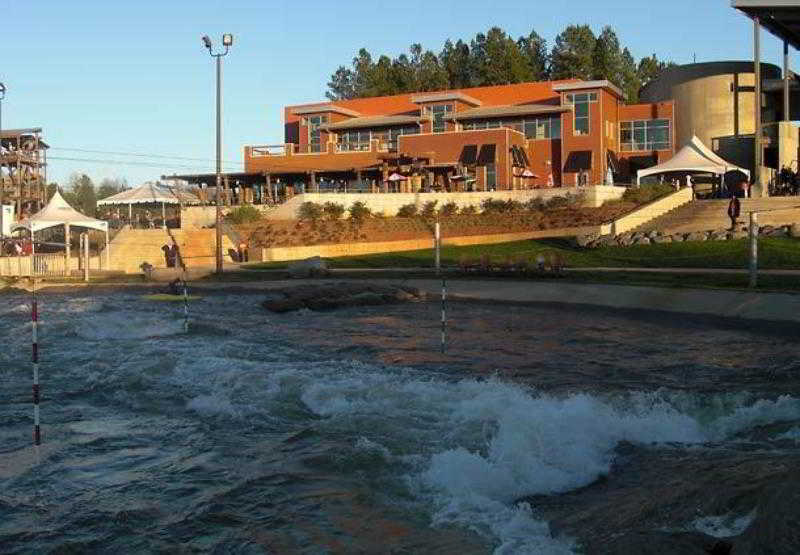 בית מלון כפרי Towneplace Suites By Marriott Charlotte Arrowood