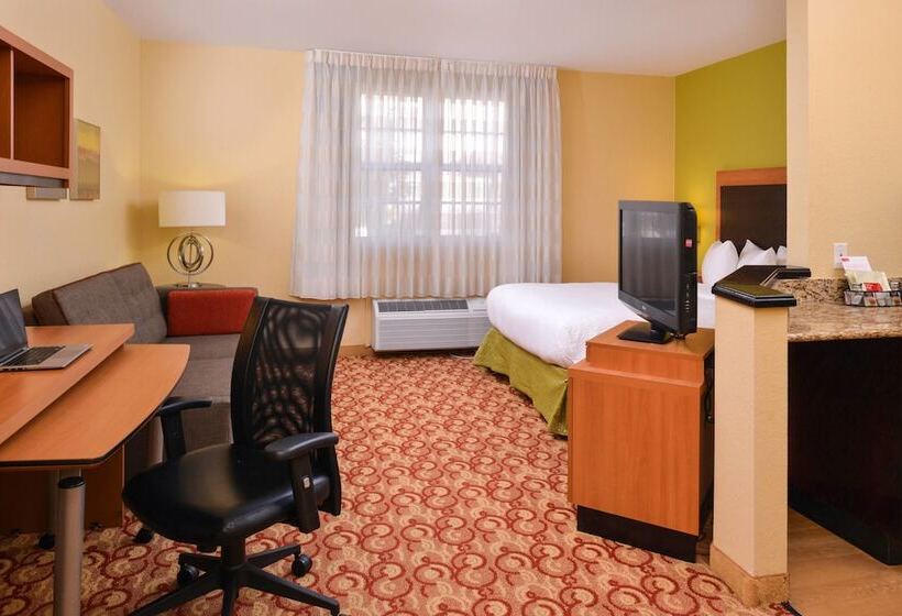 هتل Candlewood Suites Miami Lakes, An Ihg