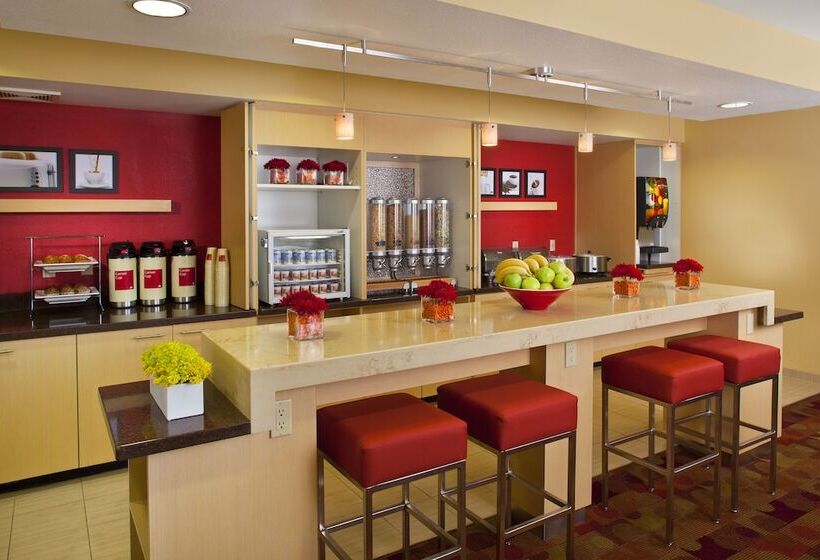 בית מלון כפרי Towneplace Suites New Orleans Metairie