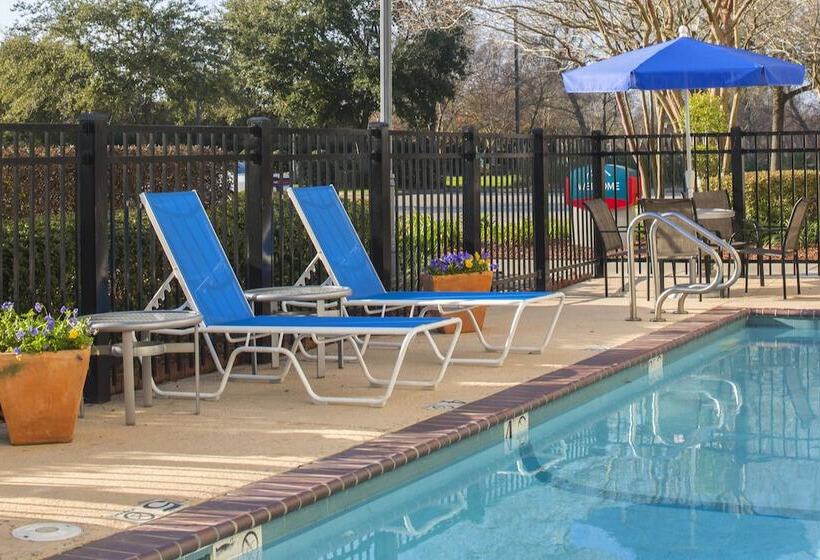 בית מלון כפרי Towneplace Suites New Orleans Metairie