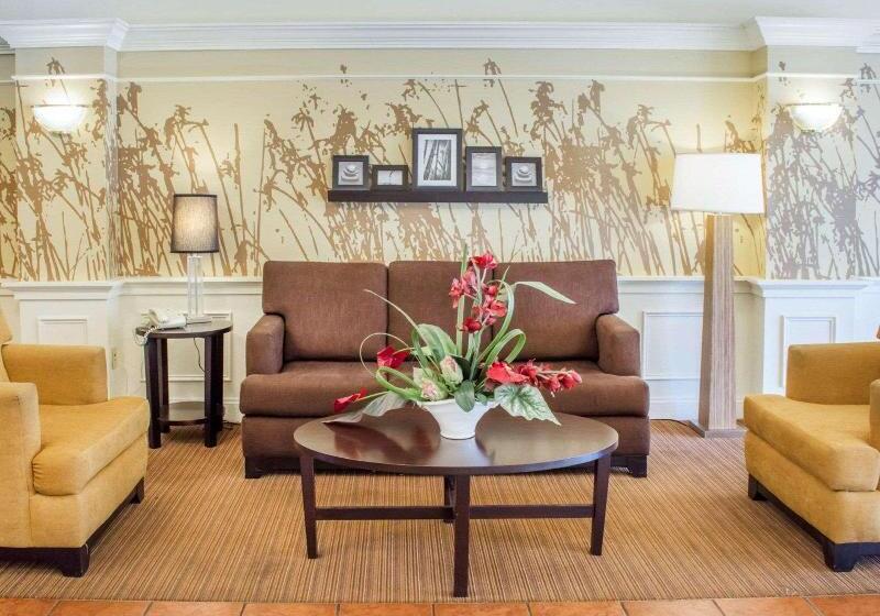 호텔 Wingate By Wyndham Dublin Near Claytor Lake State Park