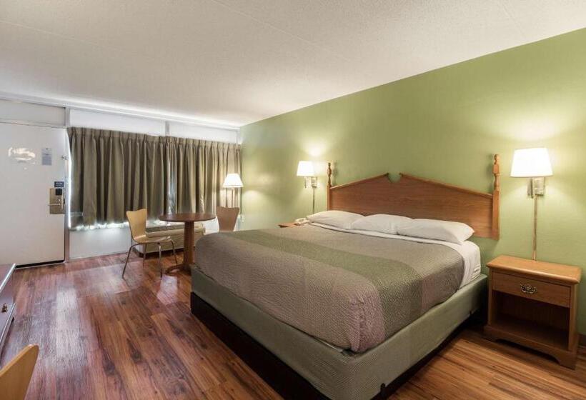 Motel 6 Pulaski, Tn