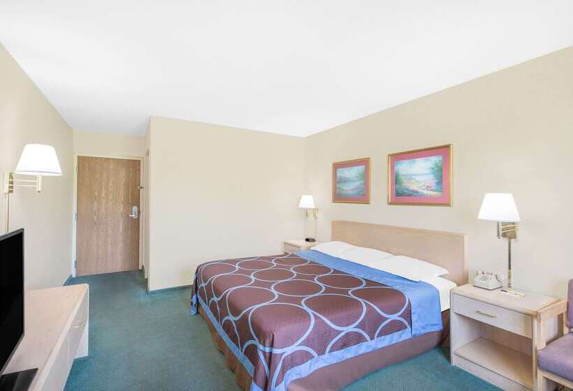 فندق على الطريق Super 8 By Wyndham Canandaigua