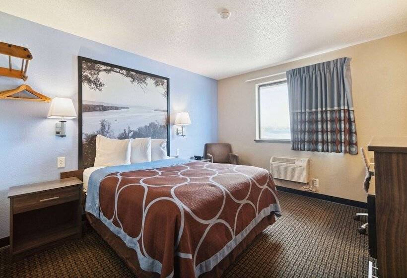 汽车旅馆  Super 8 By Wyndham Kenosha/pleasant Prairie