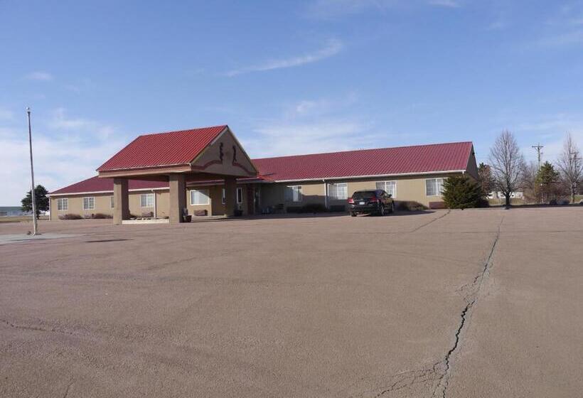 فندق على الطريق Westwood Inn & Suites   Kimball