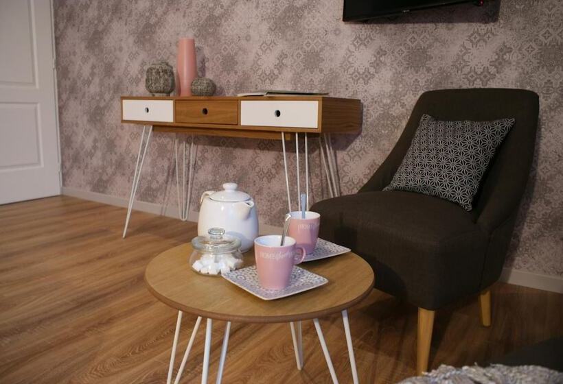 Bed and Breakfast Aux Agapanthes