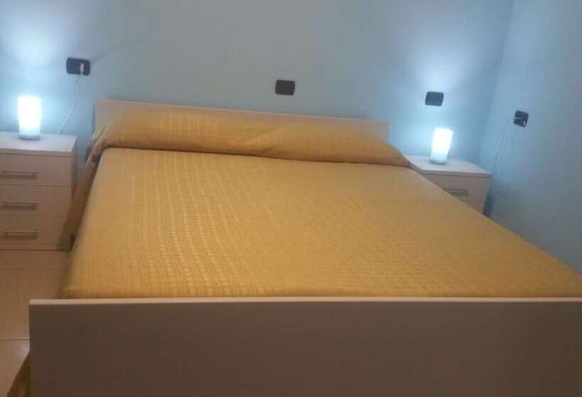 مبيت وإفطار Bar Centrale Zichella