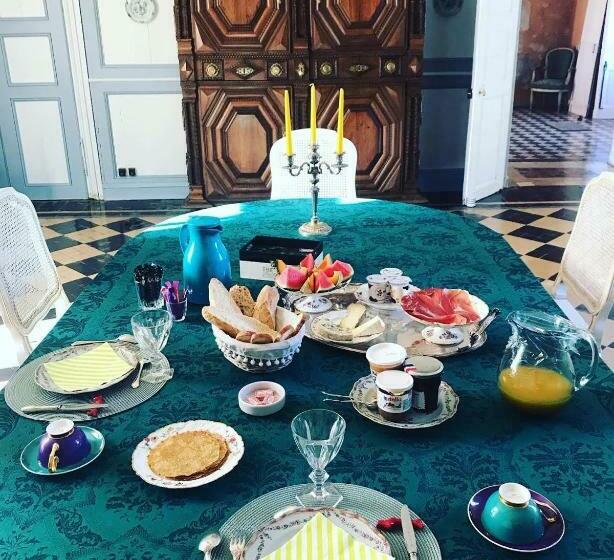 Bed and Breakfast Château De Cadouzan