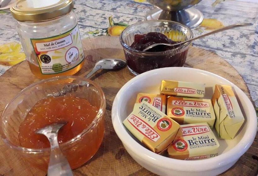 住宿加早餐  Les Tremieres