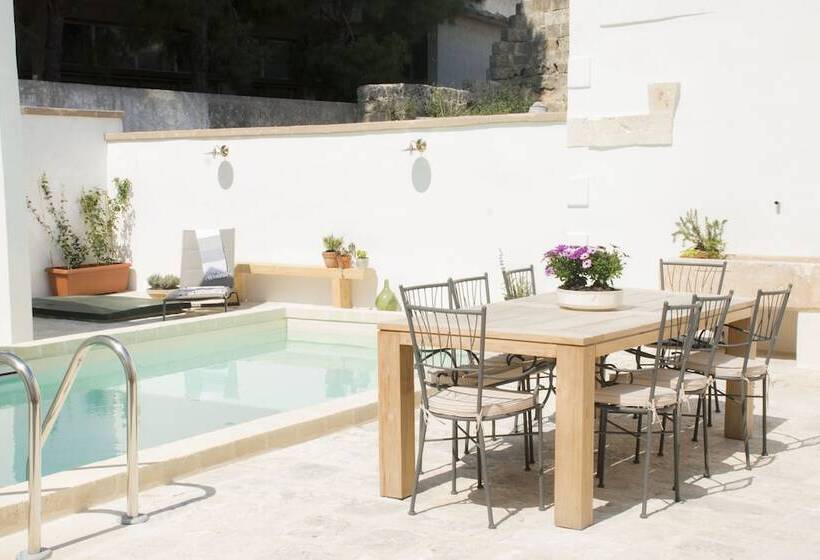 مبيت وإفطار Palazzo L Ambasciatore  Luxury Holiday Home Con Piscina Privata