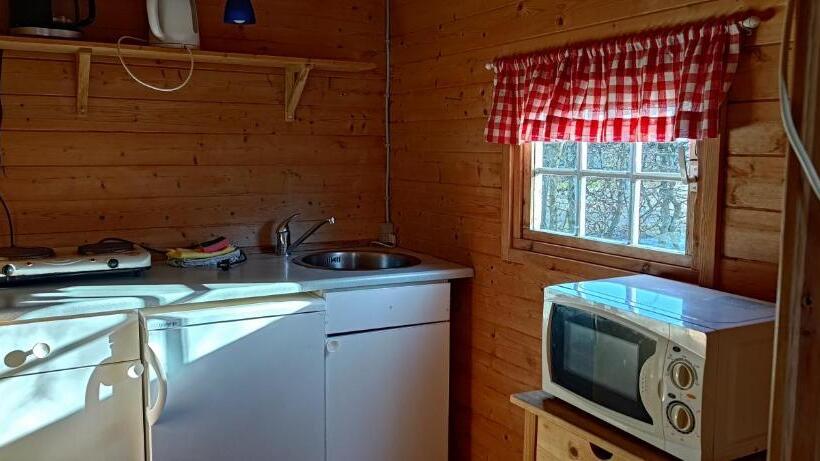 Frederiksværk Camping & Hostel