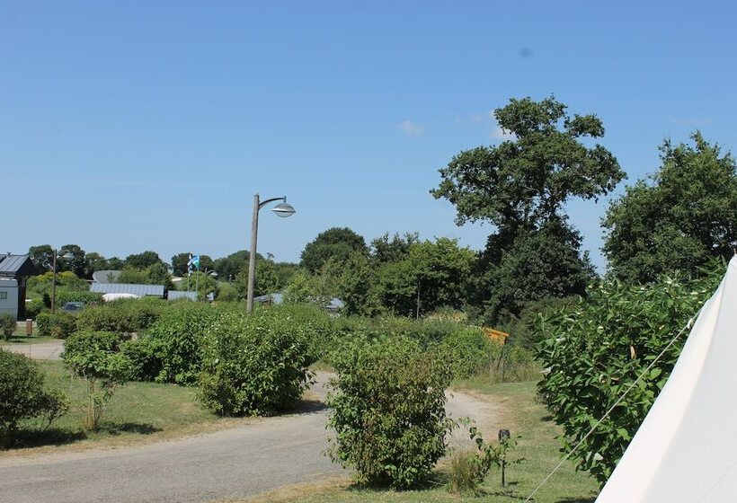 فندق Camping La Tourelle
