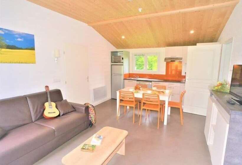 فندق Camping Le Val De Landrouet