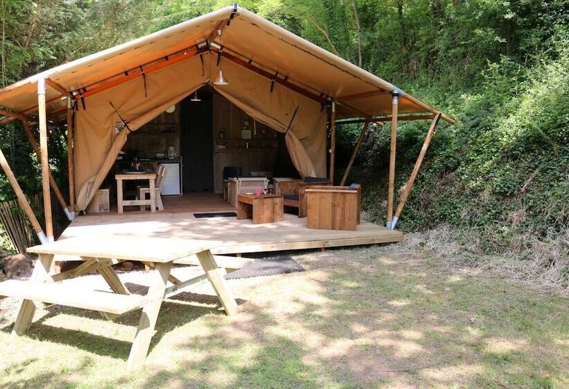 Отель Camping Moulin De Chaules