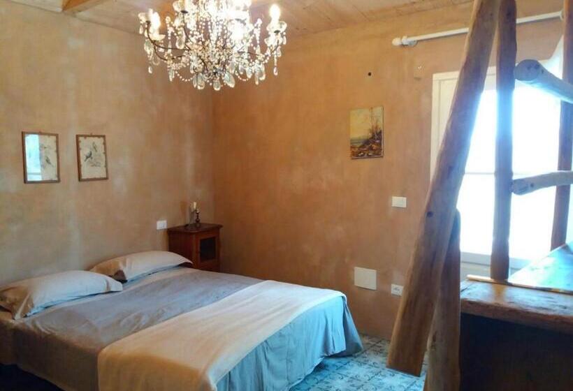 فندق ريفى Agriturismo Di Charme E Ristorante Stallato Il Filo Di Paglia
