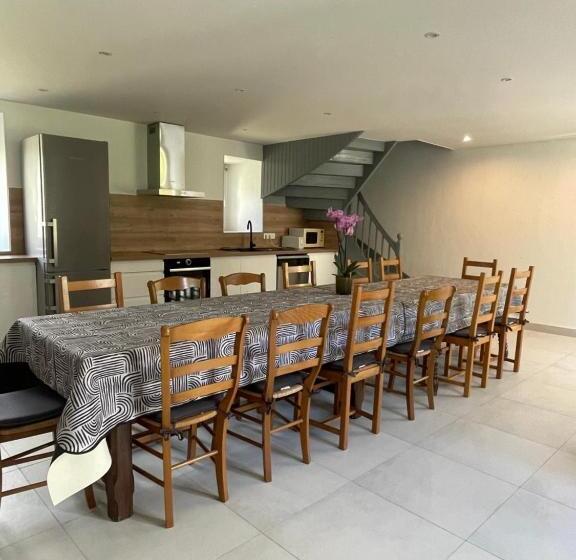 بنسيون Au Pied Levé