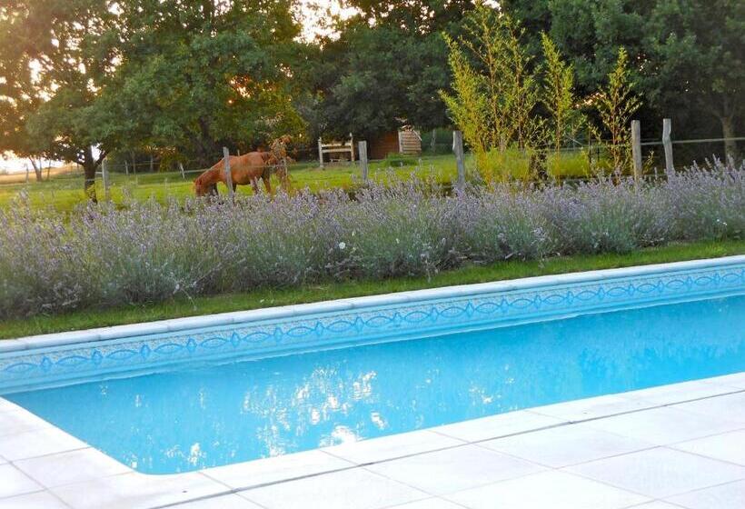 펜션 Auberge De La  Tuilerie