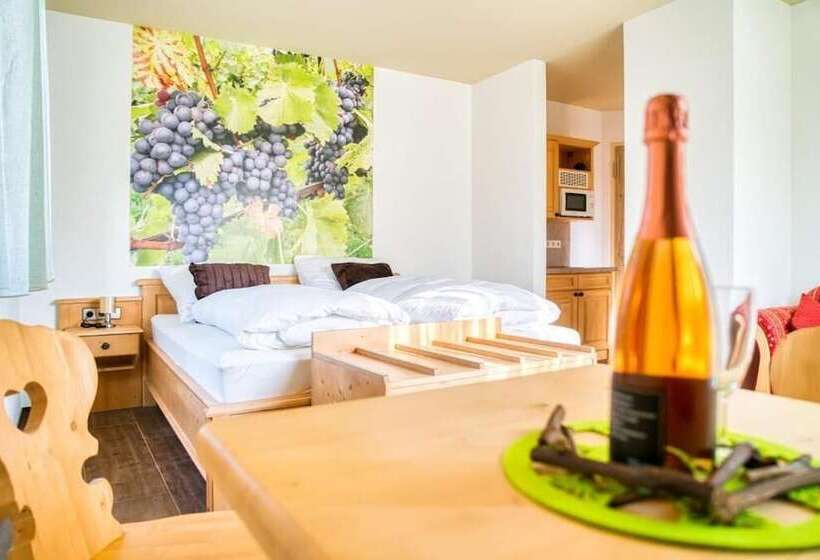 펜션 Gästehaus Weingut Politschek