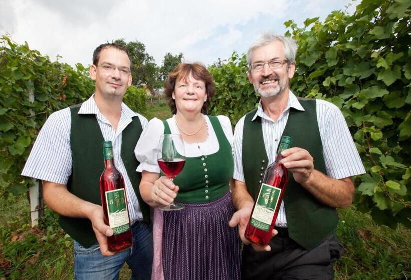 بنسيون Weingut Seiner Vlg. Kraxner