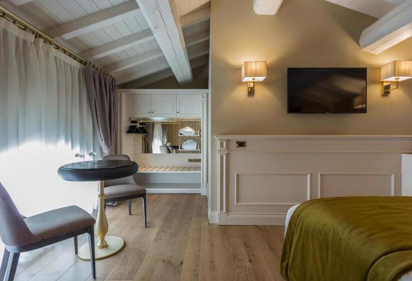 Bed and Breakfast Boutique Hotel Villa Zoppi   Adults Only
