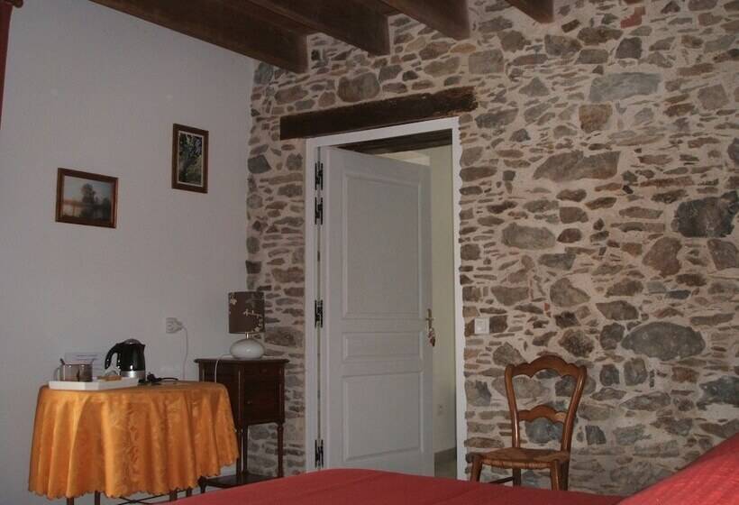 مبيت وإفطار Chambres D Hôtes La Charrière