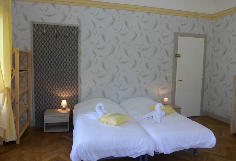 צימר Domaine De L Arche De René