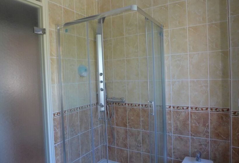 צימר Domaine De L Arche De René