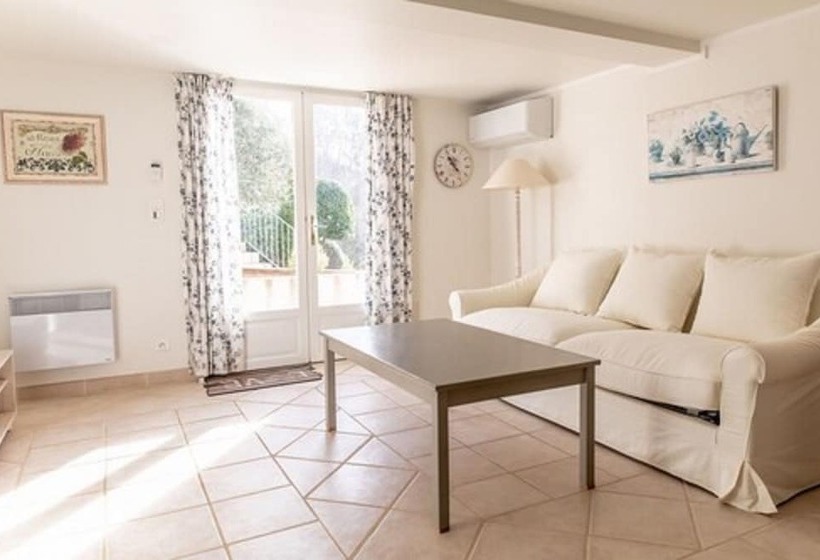 ベッドアンドブレックファースト La Bastide De Fangouse