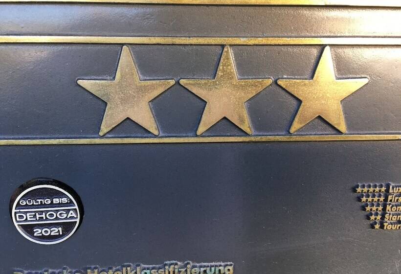 هتل Restaurant Zum Felsenkeller