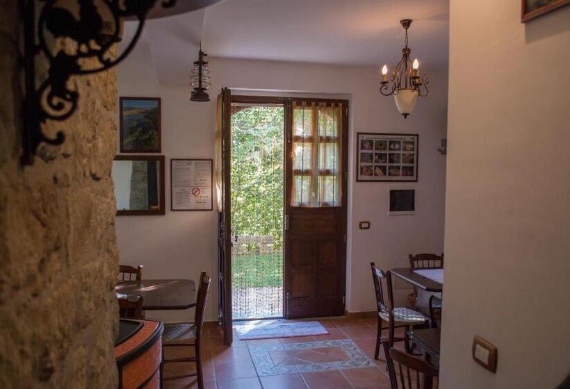 교외 호텔 Agriturismo Fontanapietra