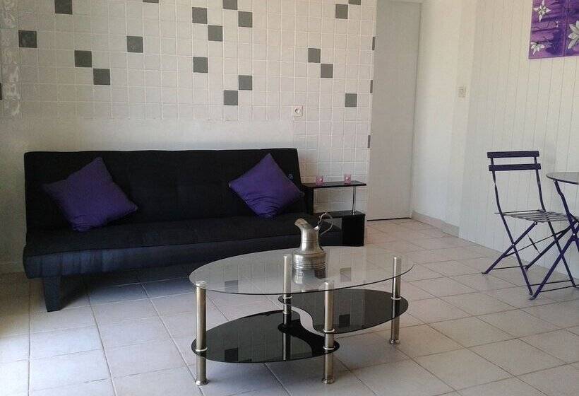 بنسيون Domaine L Albizia